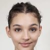 Billie Boullet as Willa