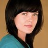 Suziey Block as Gal Roberts