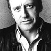 Nicol Williamson as Cmdr. William Bulloch