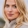 Christa Taylor Brown as Mia Meijer