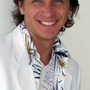 Val Ovtcharov as Isla's Father