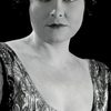 Paulette Duval as Zinida (uncredited)