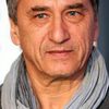 Pascal Judelewicz as The supermarket cashier