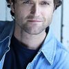 Jake Simons as Dan Sandler