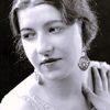 Luella Gear as Mrs. Edith Chapman