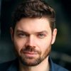 Gabriel Bisset-Smith as Dave Colombo (Vlogger)