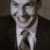 Harry Towb as American Reporter