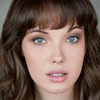 Kit Willesee as Actress in Cafe