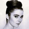 Brigid Bazlen as Dora Hawkins