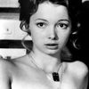 Pauline Challoner as Catalina