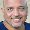 Carlos Guerrero as Papo