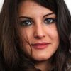 Carole Combes as Laure
