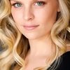 Trish Coren as Lizzie