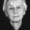 Matyelok Gibbs as Old Lady 2