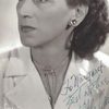 Hilda Vaughn as Hezzie Jones