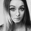 Katherine Walsh as Verna Dee