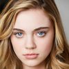 Isabel Gravitt as Kaya Adams