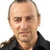 Piotr Baumann as Jan