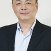 Cao Yi as Bei Weiwei's Father