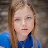 Charlotte Stent as Young Maggie Diggins (voice)