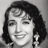 Bebe Daniels as Regina 'Rexy' Gordon