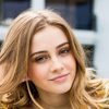 Josephine Langford as Tessa Young