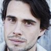 Jonathan Weir as Clay