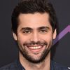 Matthew Daddario as Owen Shore