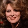 Sandy Faison as Nancy Putnam (uncredited)
