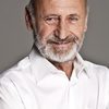 Gábor Reviczky as Ezredes