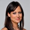 Alexie Gilmore as Sherry