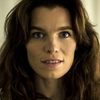Marie Bach Hansen as Leez