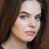 Grace Wolf as Paige