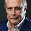 Lee Majors as Frank Harbin (uncredited)