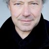 Alistair Browning as Ed