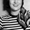 Ruth Hall as Undetermined Secondary Role (uncredited)