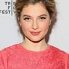 Zoe Levin as Tasha Nadeau