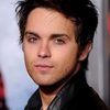 Thomas Dekker as Jonas Trumball