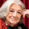 Eunice Muñoz as Avó