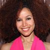 Mari Morrow as Mandee