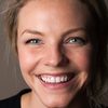 Eloise Mumford as Annie McBride