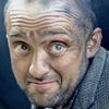 Leon Lissek as Old Man #1