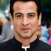 Ronit Roy as Raghuveer Bhatnagar