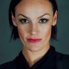 Cassandra Magrath as Ellie