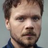 Adam Ild Rohweder as Piet Carnell