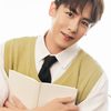 Nichkhun Buck Horvejkul as He (segment "42.195")