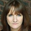 Caroline O'Neill as Fiona