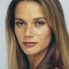 Peggy Lipton as Laurie Kramer