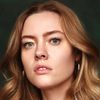 Jennifer English as Llanofinn Brokenleaf