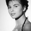 Dominique Boschero as Alba